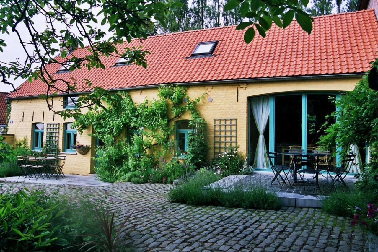 Holiday Home Les Plachettes Flobecq Bagian luar foto