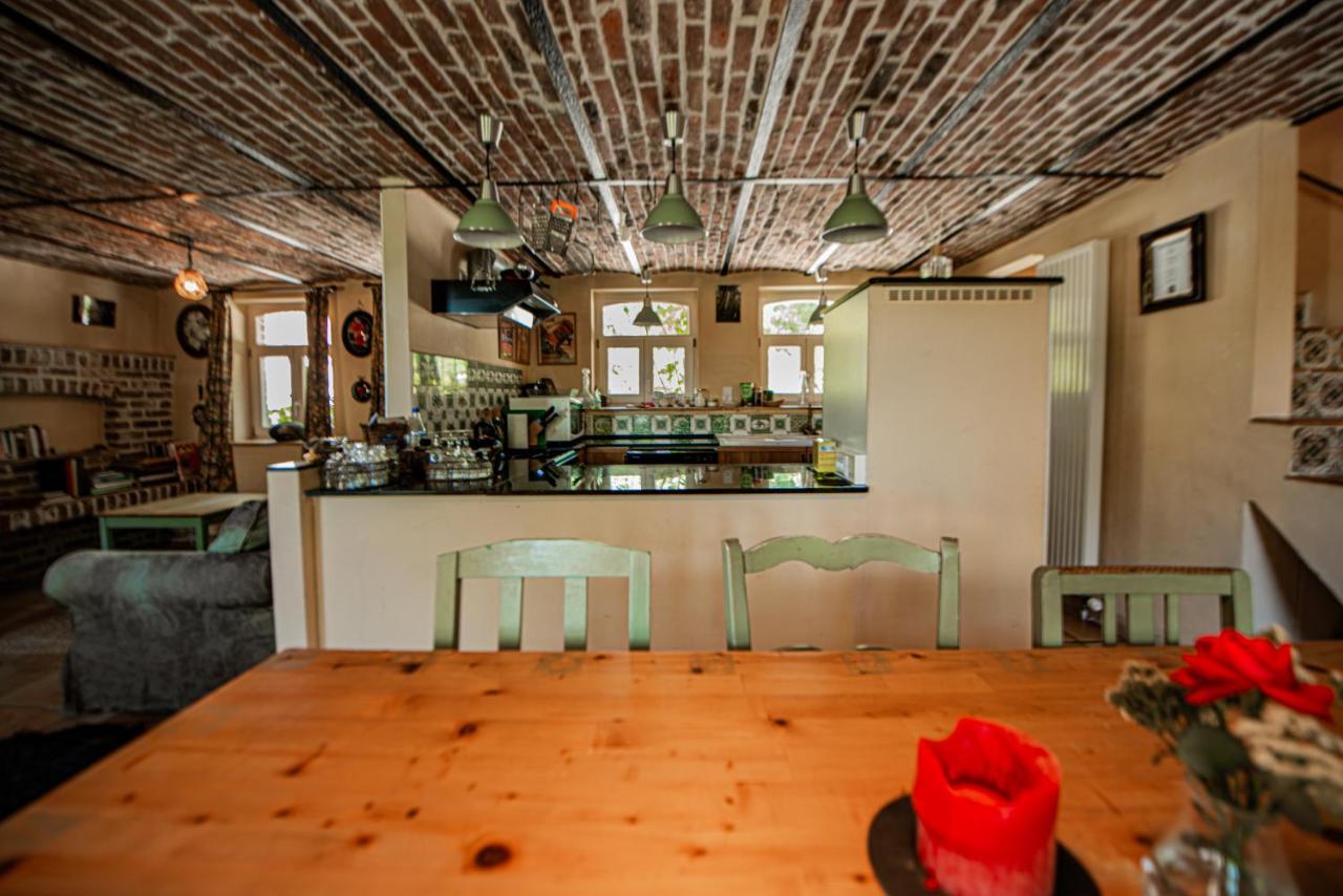 Holiday Home Les Plachettes Flobecq Bagian luar foto