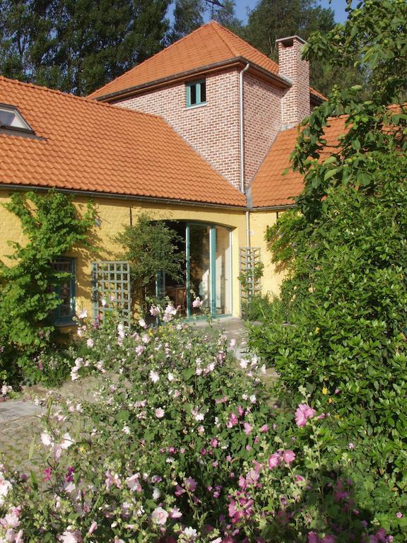 Holiday Home Les Plachettes Flobecq Ruang foto